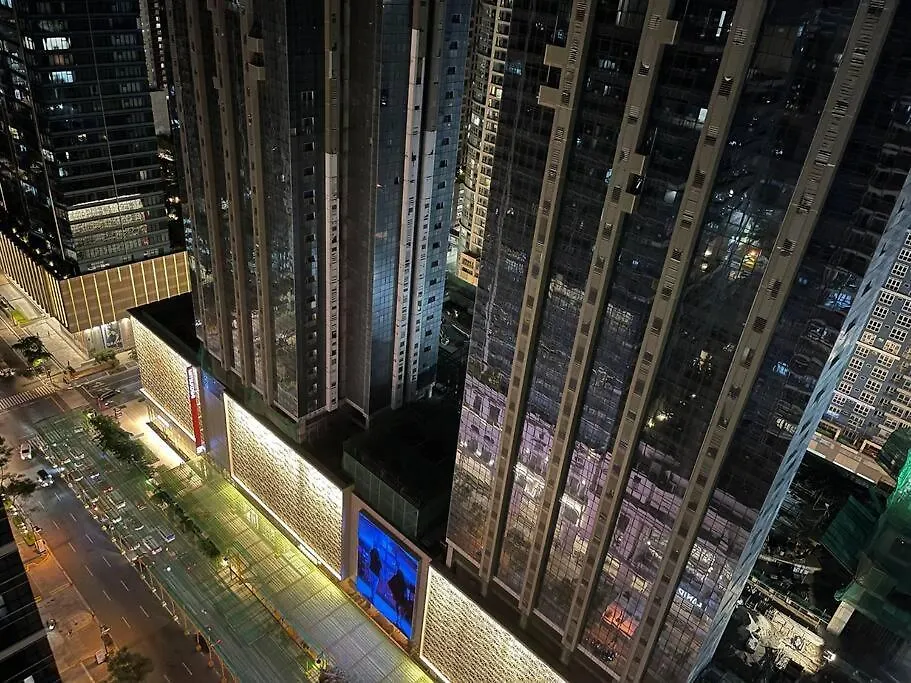Tropical 1Br Uptown Parksuites Bgc, 200Mbps Smart Tv Manila Apartment